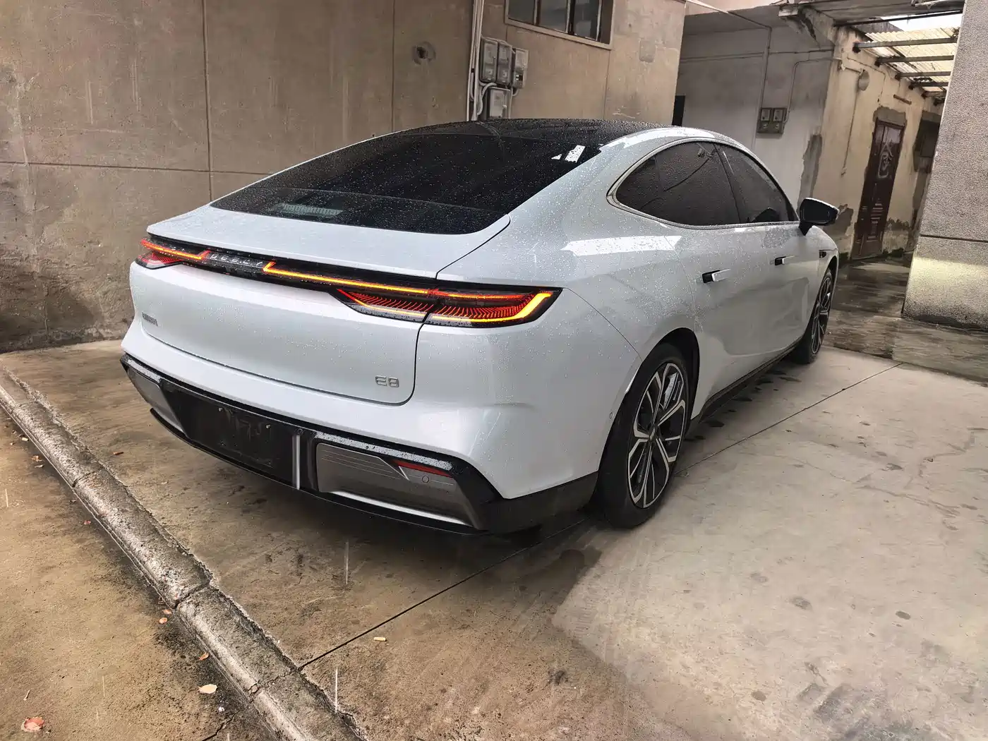 Geely Galaxy Galaxy E8 2025 2025 700km Long Voyage Smart Drive Edition