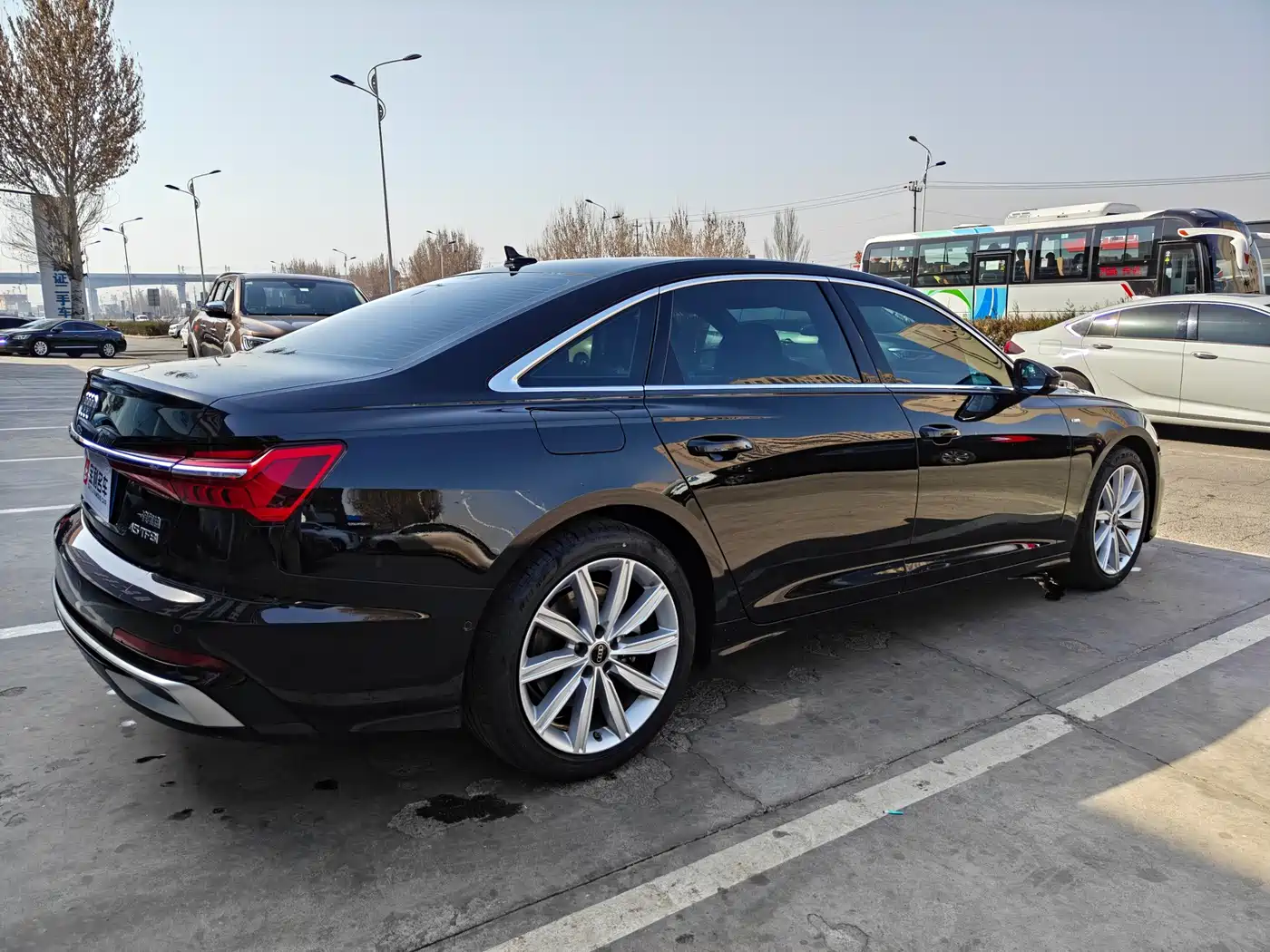Audi A6L 2023 45 TFSI Premium Selection Dynamic фото 4