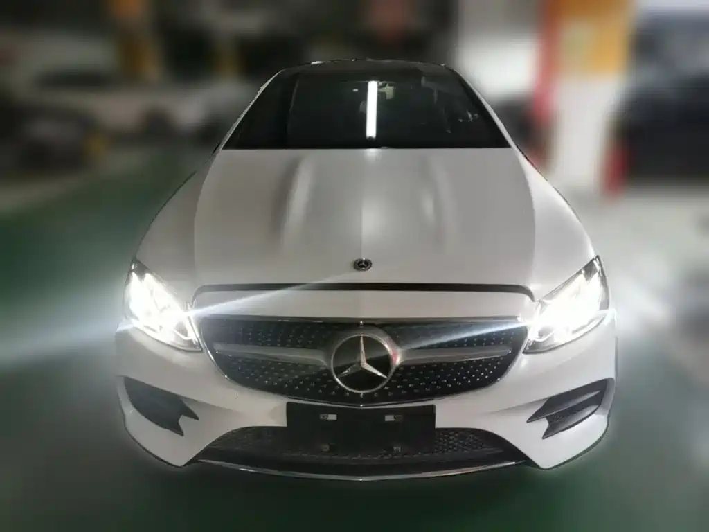 Фото 5 - Mercedes-Benz E-Class (Import)