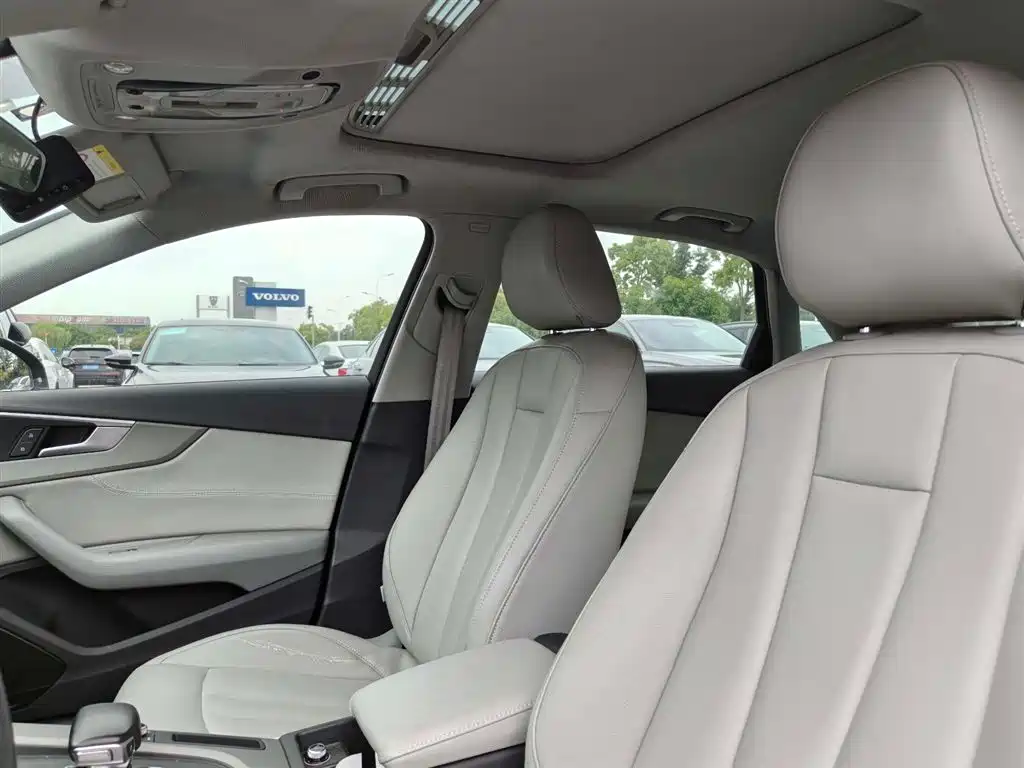 Audi A4L 2017 40 TFSI Progressive фото 13