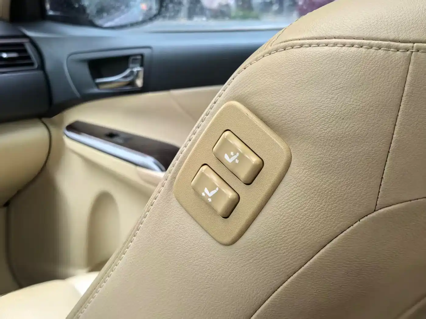 Toyota Camry 2015 2015 2.0G Leading Edition