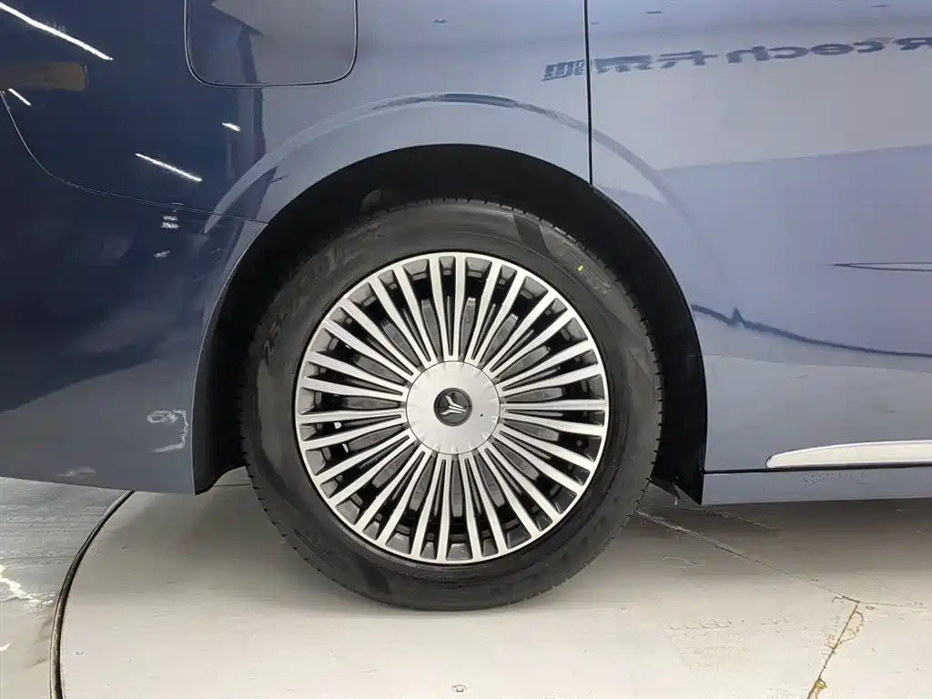 Voyah Auto Voyah Dreamer 2025 PHEV AWD Flagship Kunpeng Edition фото 11