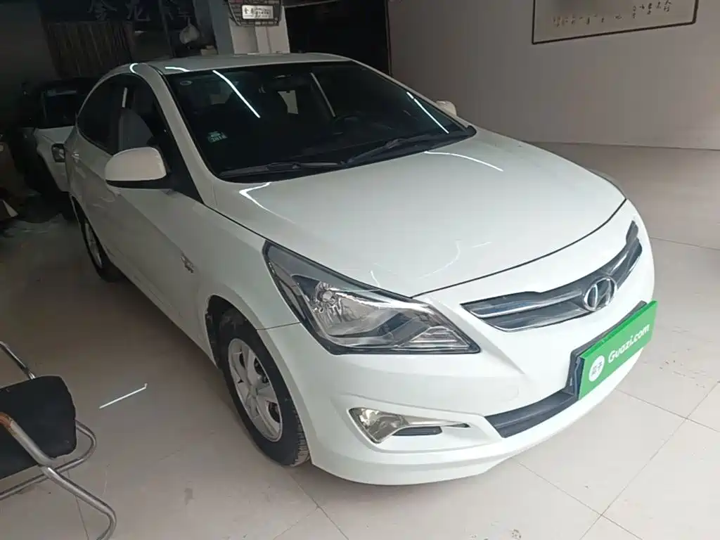 Hyundai Verna 2014 1.4L Automatic Smart GLS фото 4