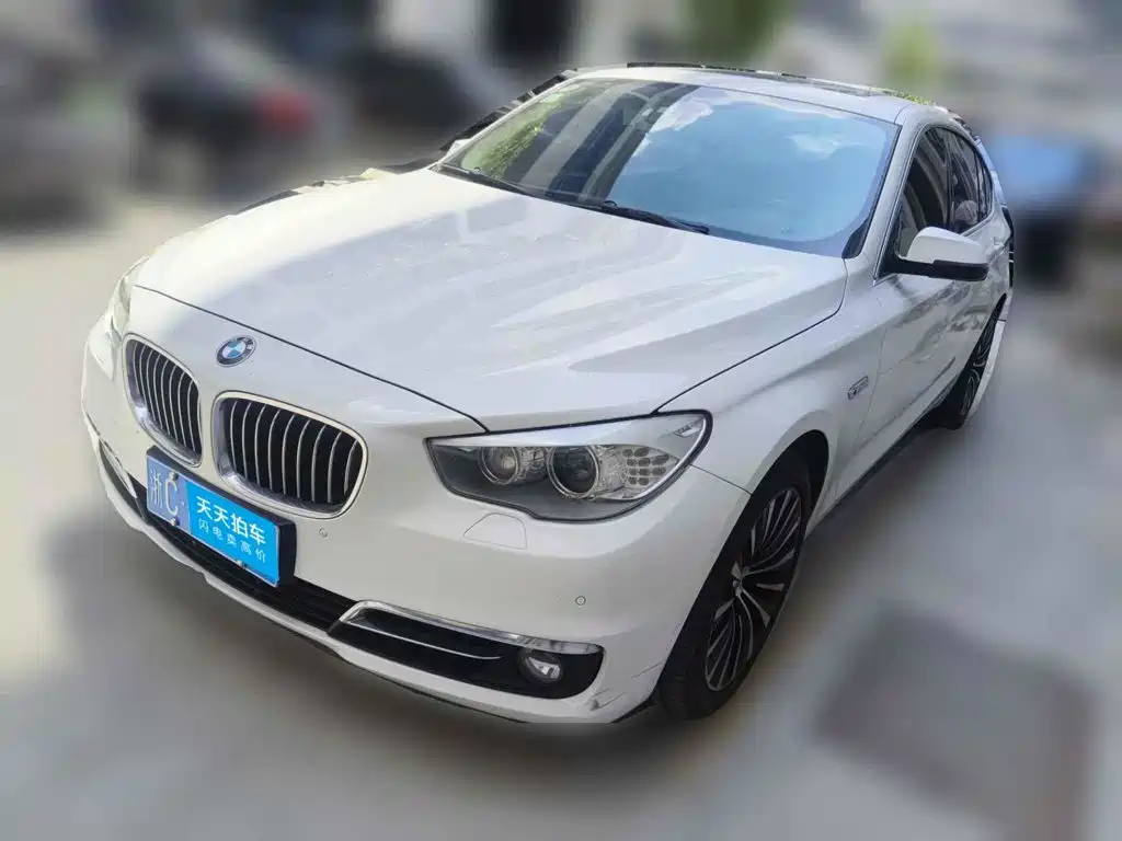 BMW BMW 5 Series GT 2014 528i Luxury