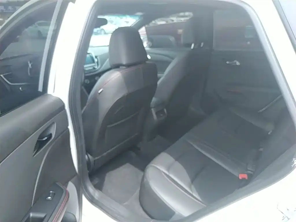 Chevrolet Monza 2019 RS 330T Auto Smooth Edition China VI фото 17