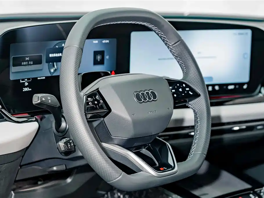 AUDI A5L