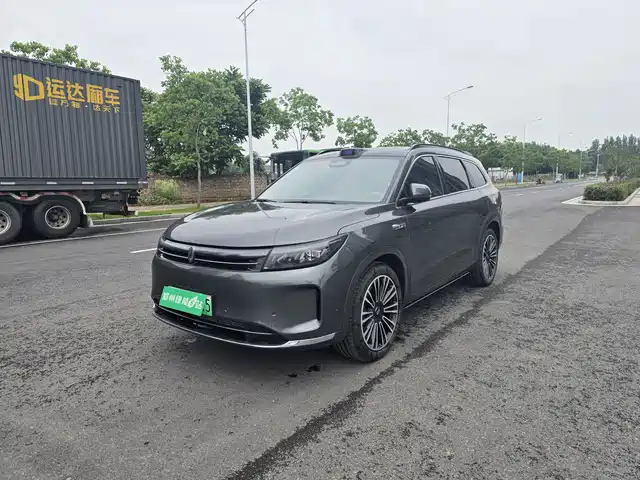AITO Wenjie AITO M7 2024 1.5T Smart Drive 4WD Ultra 5-seater
