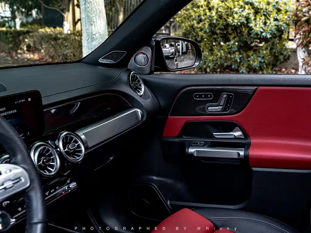 Mercedes-Benz GLB AMG 2021 Facelift AMG GLB 35 4MATIC фото 7