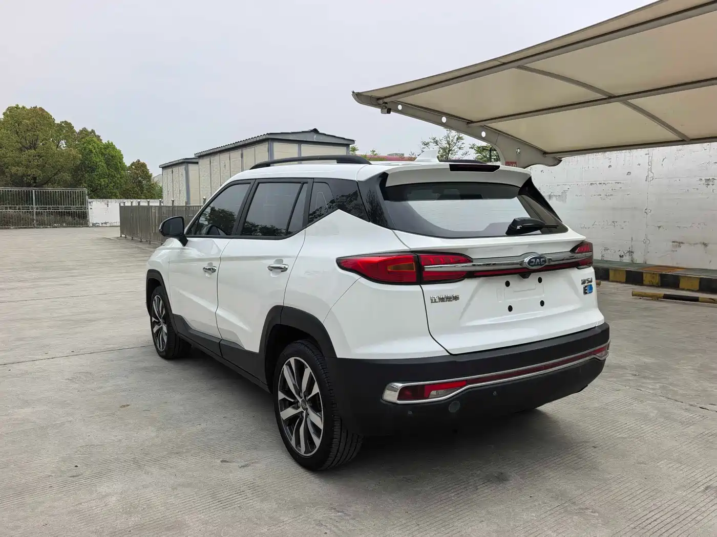 JIANGQI GROUP JAC iEVS4