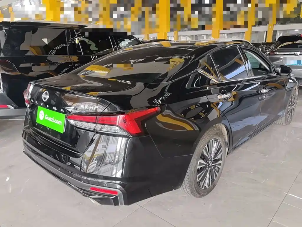 Photo 7 - Nissan Teana