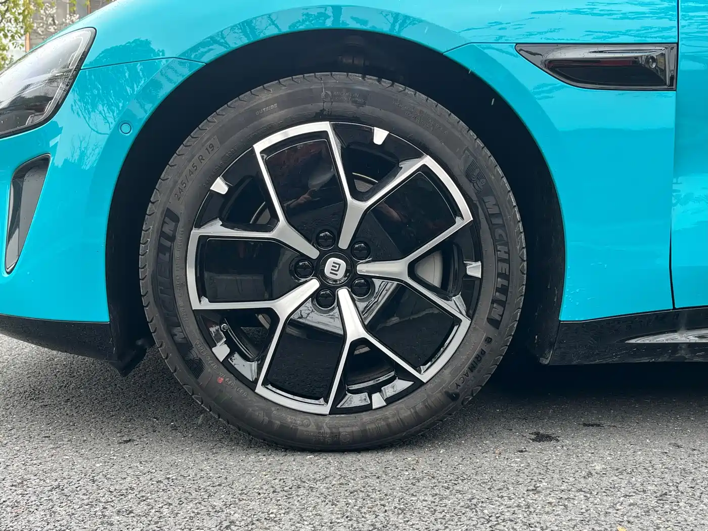 XIAOMI CAR XIAOMI SU7