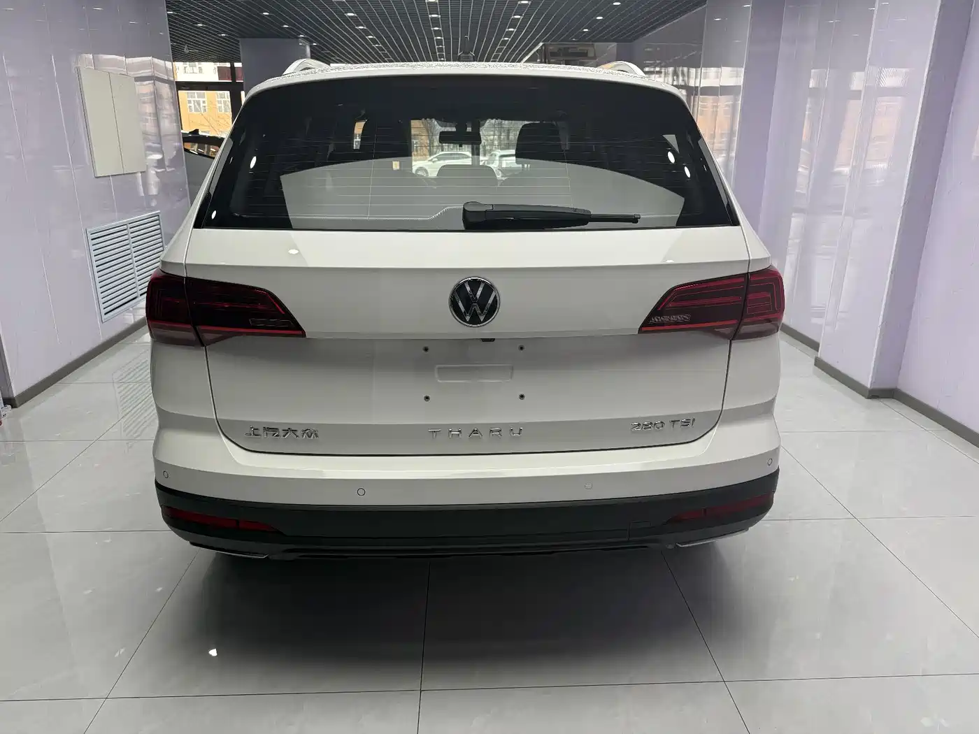 Volkswagen Tharu 2021 280TSI 2WD Luxury Plus фото 3