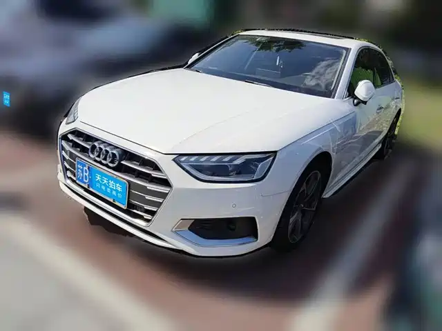 Audi A4L 2020 40 TFSI Fashion Elegance — фото 1