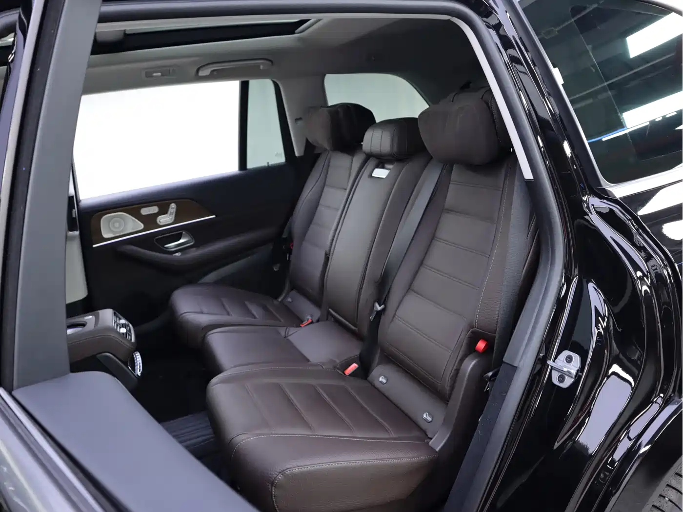 Mercedes-Benz GLS 2022 Facelift GLS 450 4MATIC Luxury фото 19