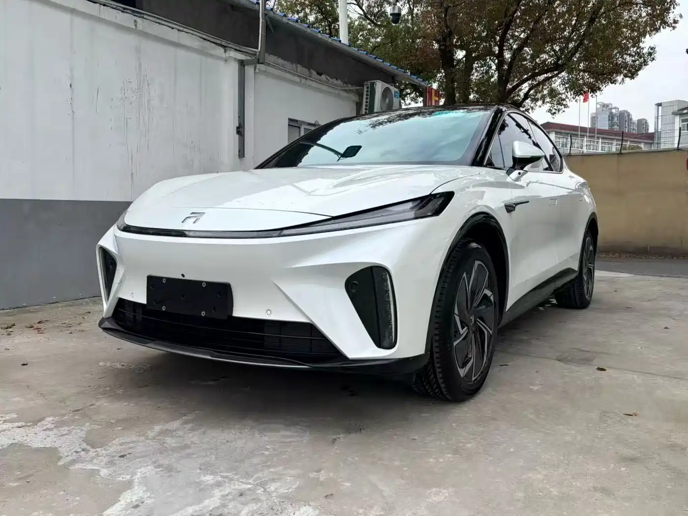 RISING AUTO FEIFAN R7