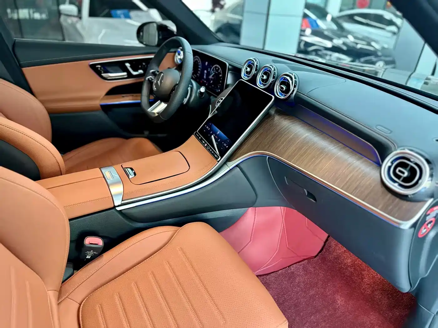 Mercedes-Benz GLC 2025 Facelift GLC 300 L 4MATIC Dynamic 5-seater фото 12