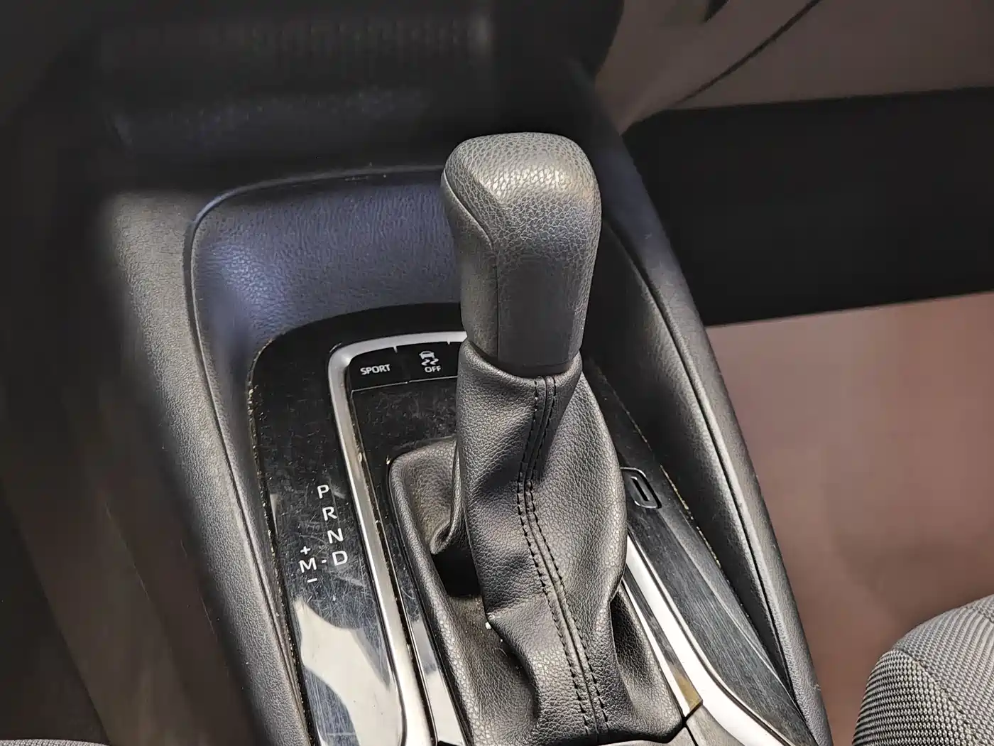 Toyota Levin 2022 TNGA 1.5L CVT Progressive Edition фото 18