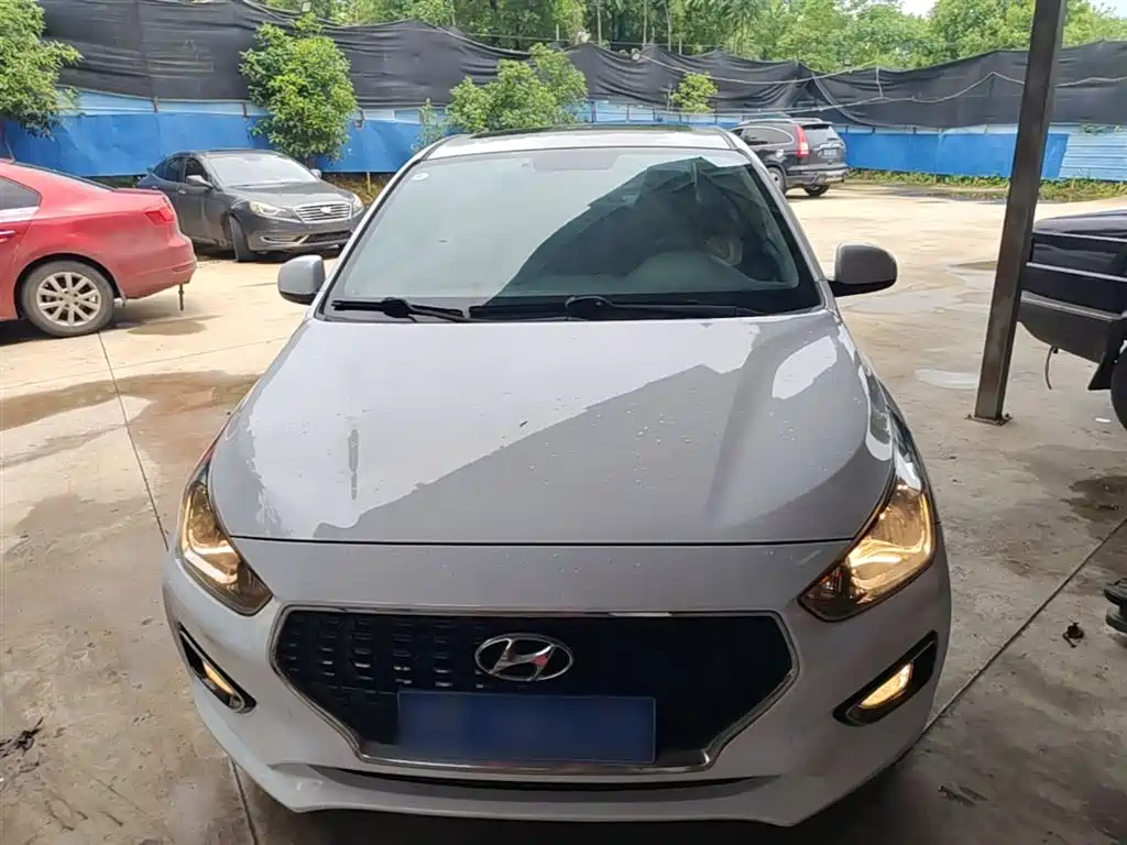 Hyundai Verna 2017 1.4L Auto Jump Edition (China V) фото 3