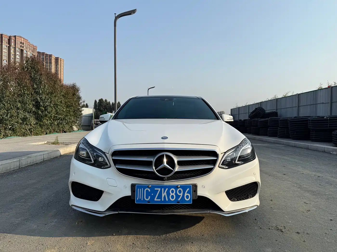 Mercedes-Benz E-Class 2014 E 300 L Sport Luxury фото 2