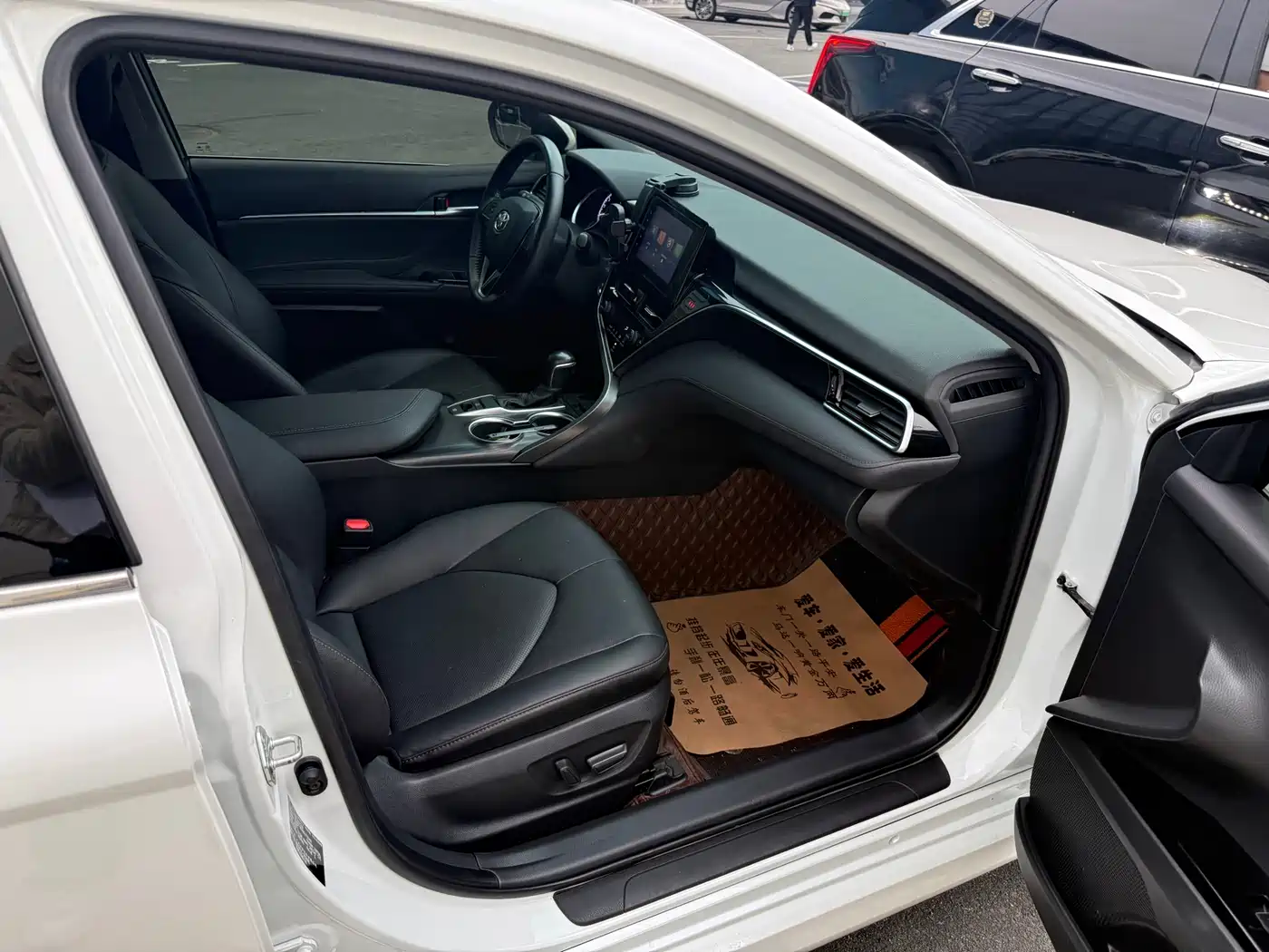 Toyota Camry 2022 2.0GVP Leading Edition фото 10