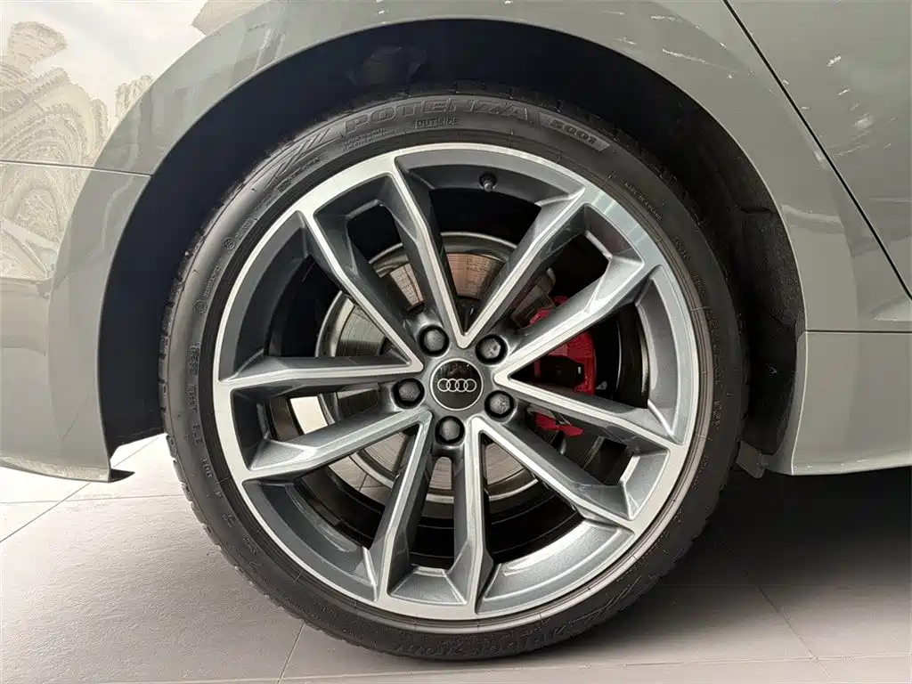AUDI A5 (IMPORT)
