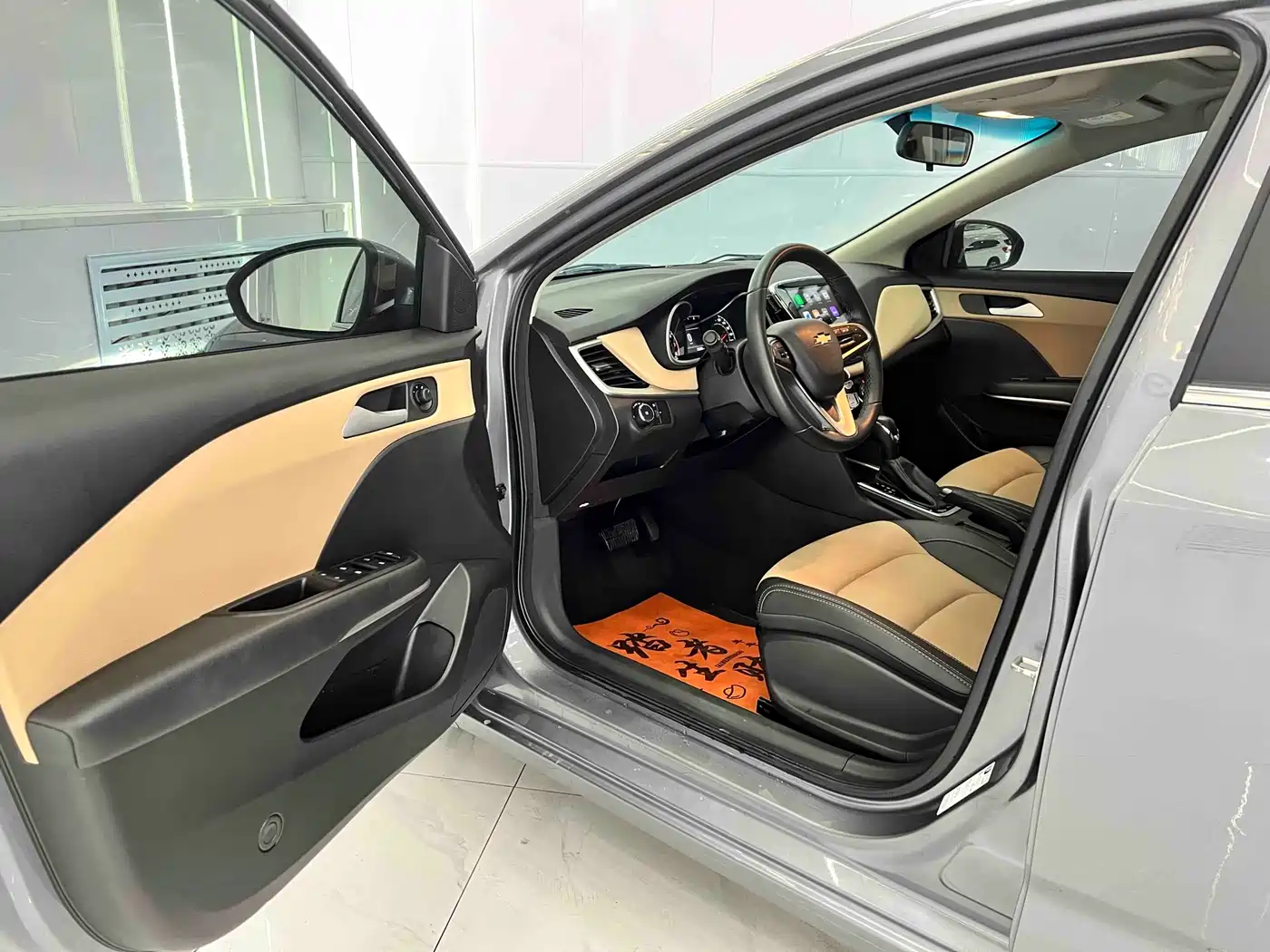 CHEVROLET CRUZE