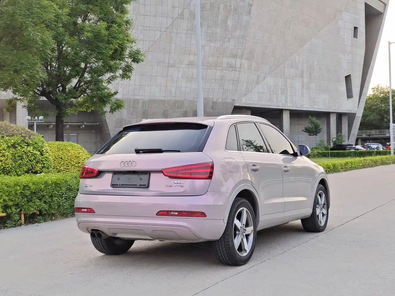 Audi Q3 2015 35 TFSI Comfort фото 8