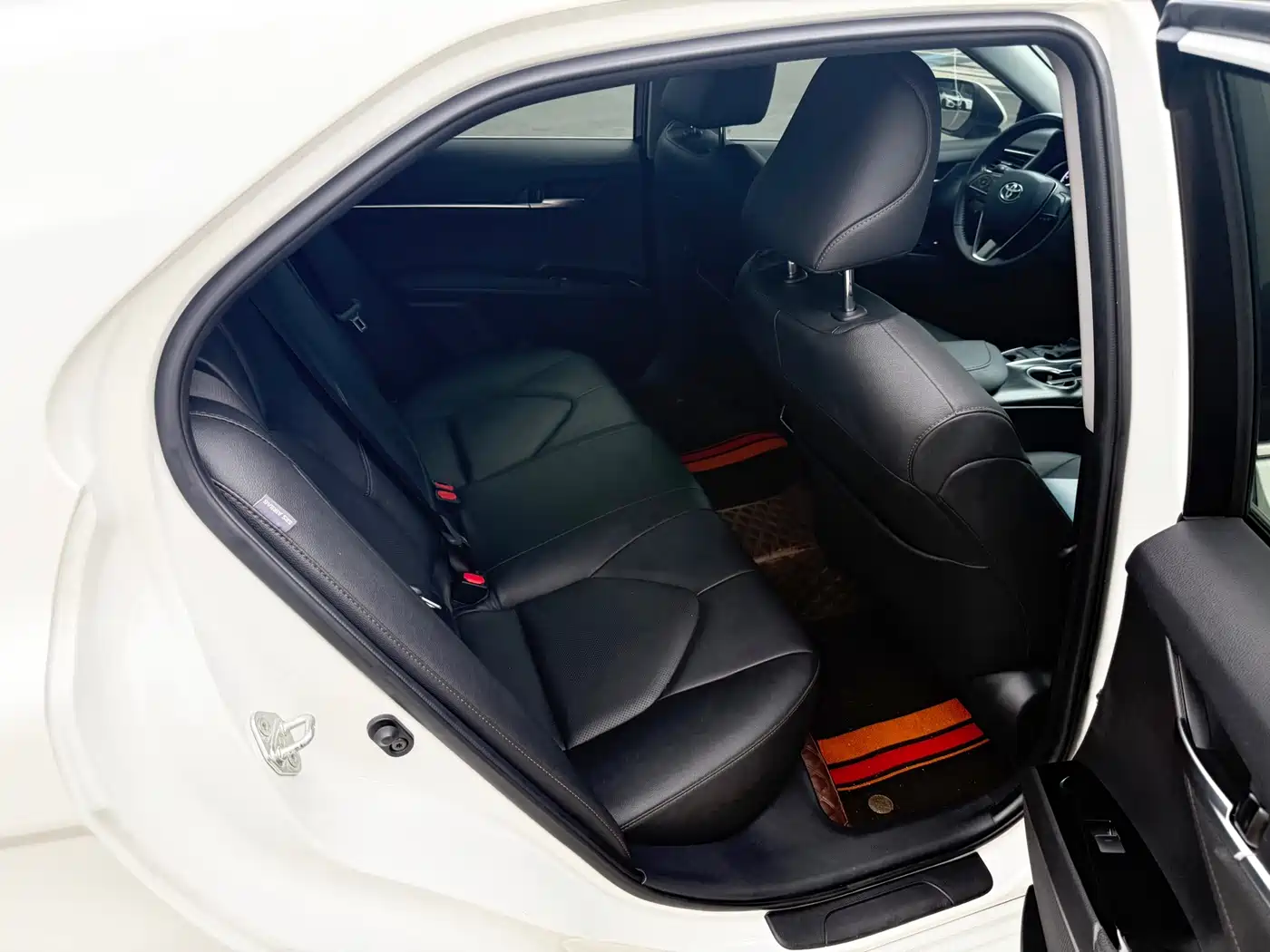Toyota Camry 2022 2.0GVP Leading Edition фото 13