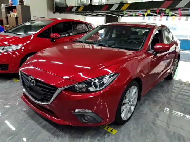 Mazda Mazda3 Axela 2016 Sedan 2.0L Automatic Sport