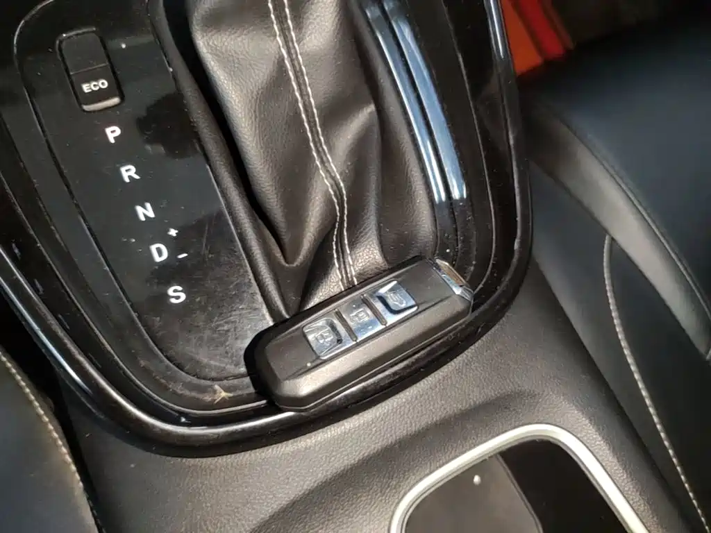 Baojun 530 2020 2020 1.5T CVT Prestige Connect 6-Seater