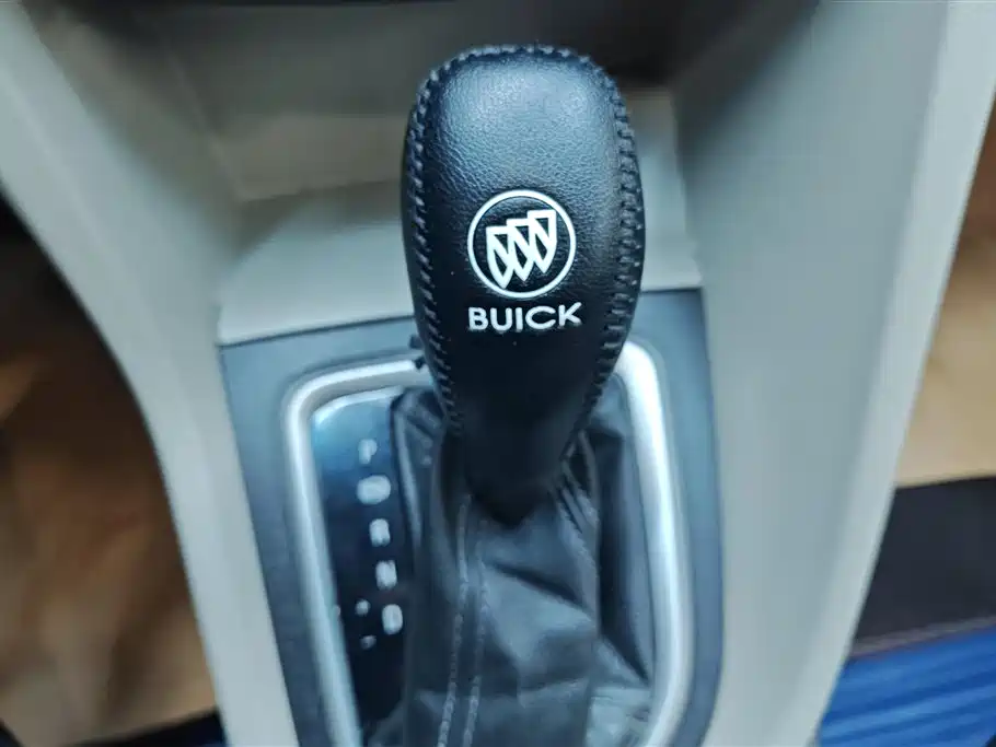 Buick Excelle 2018 15T Dual Clutch Elite (China V) фото 16
