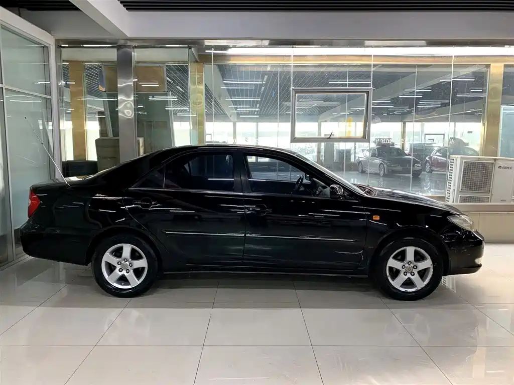 Toyota фото 4