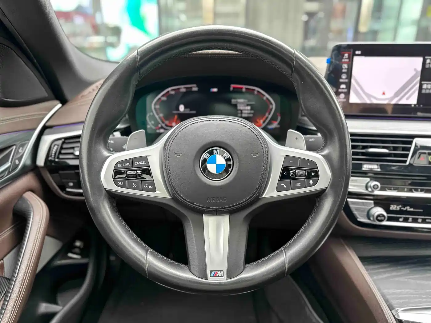 BMW 5 Series 2021 530Li Leading M Sport Package фото 12