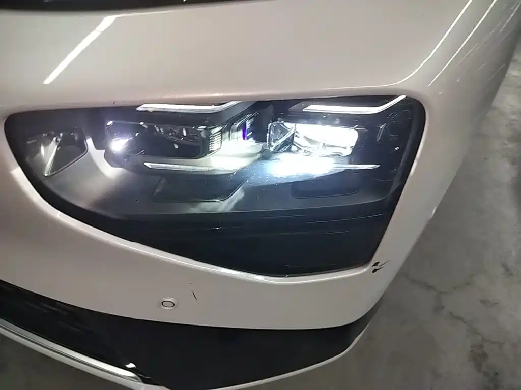 XPeng G9 2022 2022 570 Pro