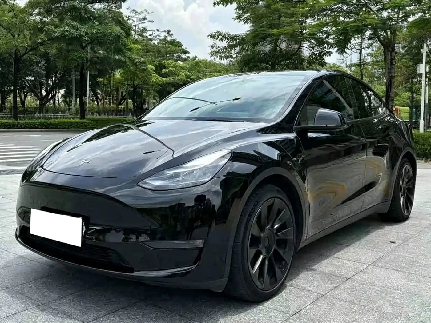 Tesla Model Y 2021