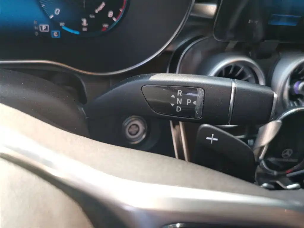 Mercedes-Benz GLC 2020 Facelift GLC 300 L 4MATIC Dynamic фото 10