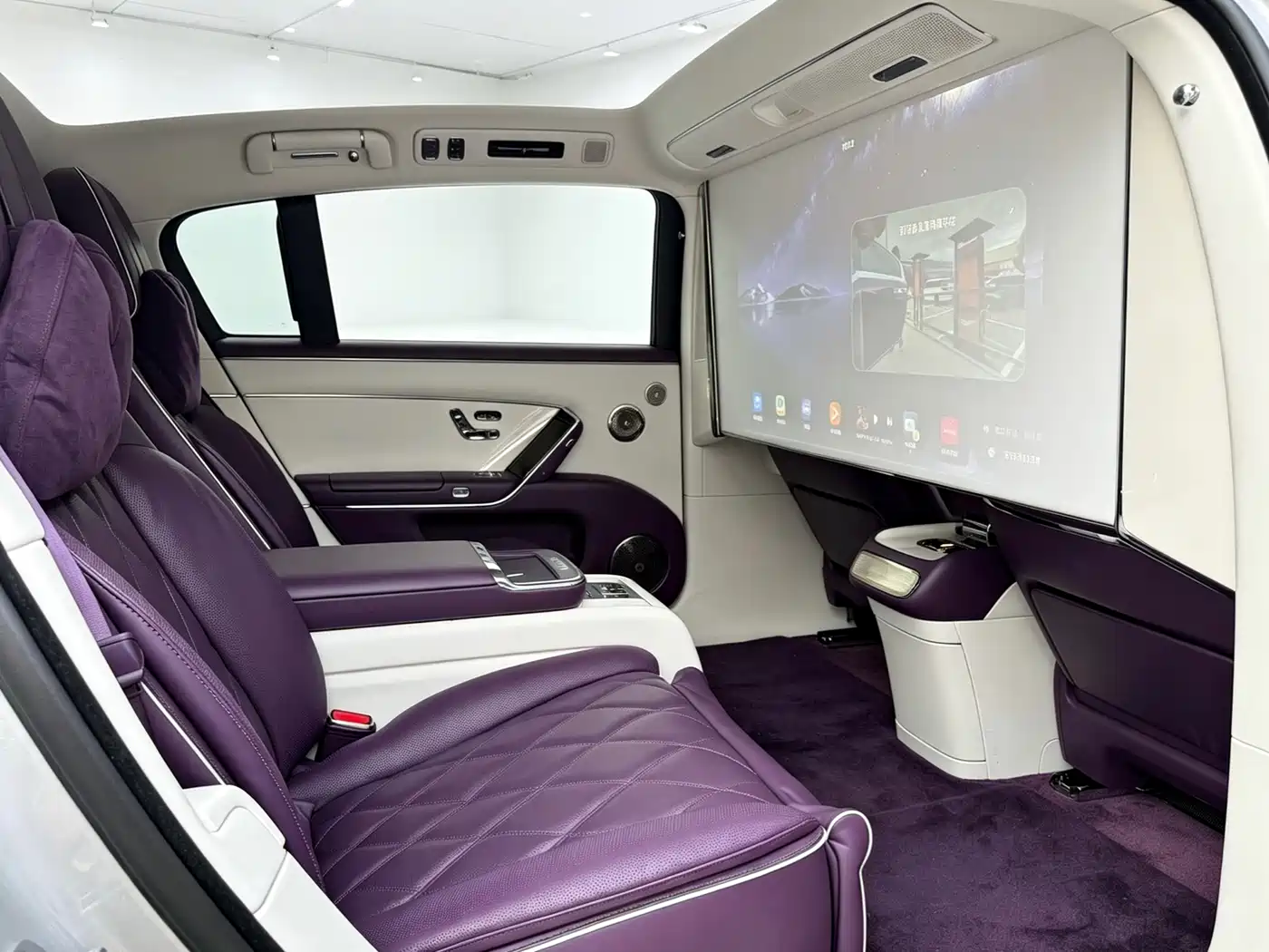 Zunjie S800 2026 2025 Model Extended Range Starlight Executive Edition 4-seater