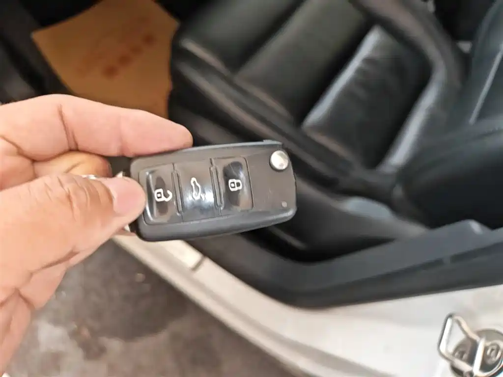 Volkswagen Tiguan 2015 1.8TSI Automatic 2WD Comfortline фото 9