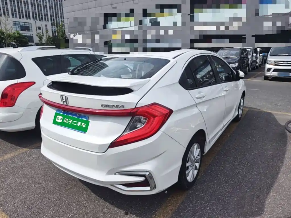 Honda Gienia 2018 2017 1.5L CVT Comfort Edition