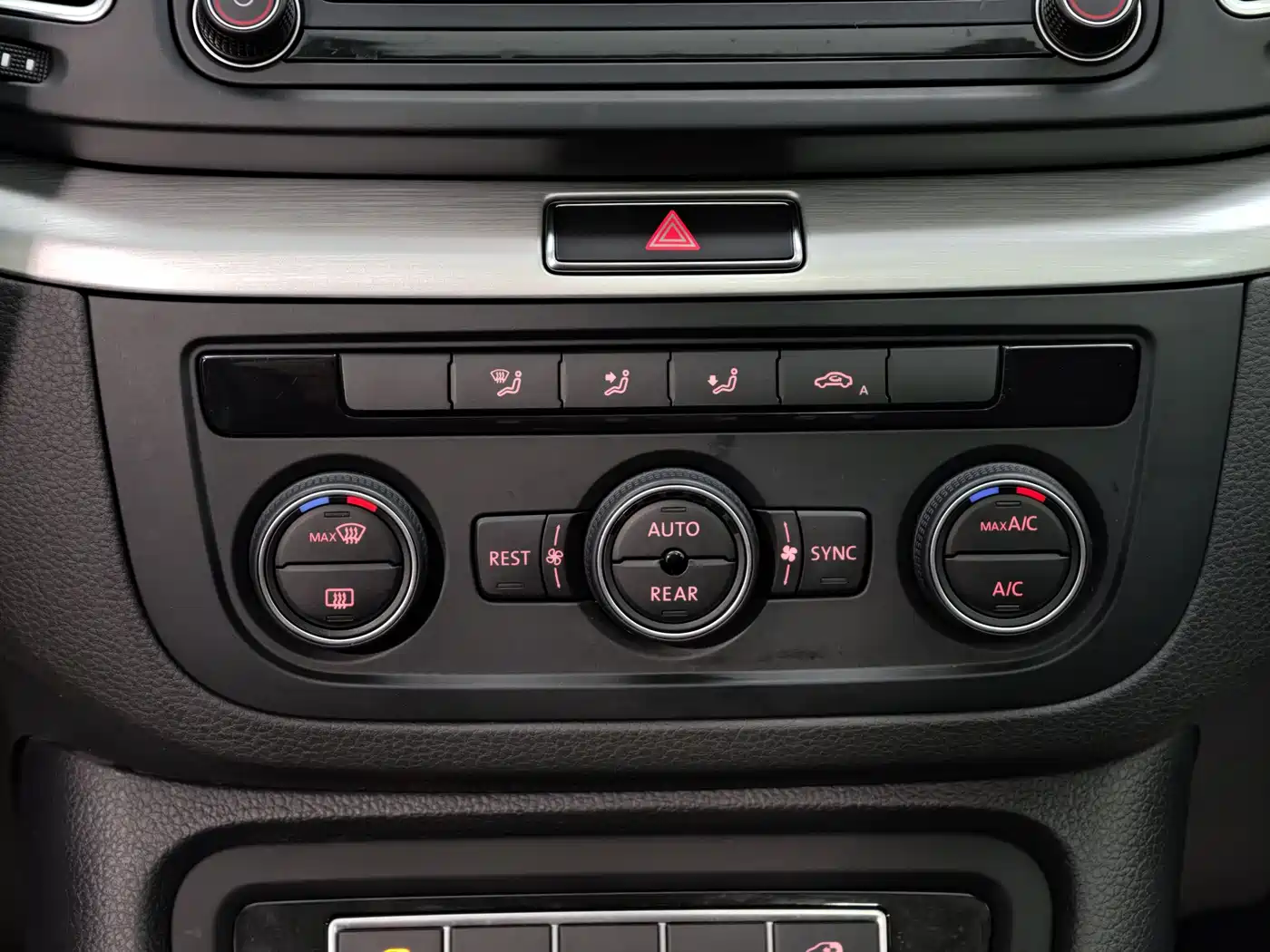 صورة 28 - Volkswagen Sharan