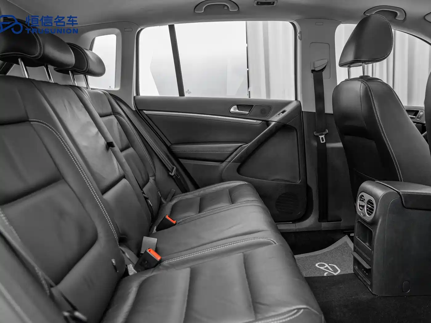 Volkswagen Tiguan 2016 Model 300TSI Automatic 2WD Luxury Edition фото 15