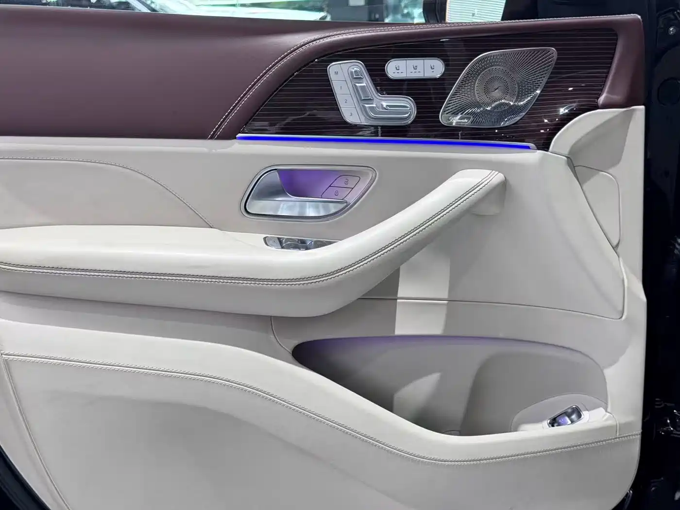 MERCEDES-BENZ MAYBACH GLS