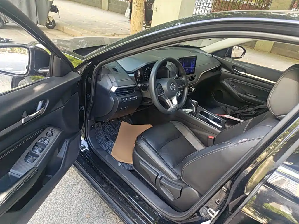 صورة 16 - Nissan Teana