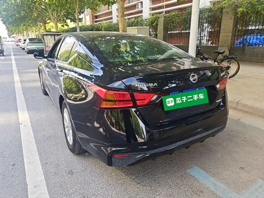 صورة 5 - Nissan Teana