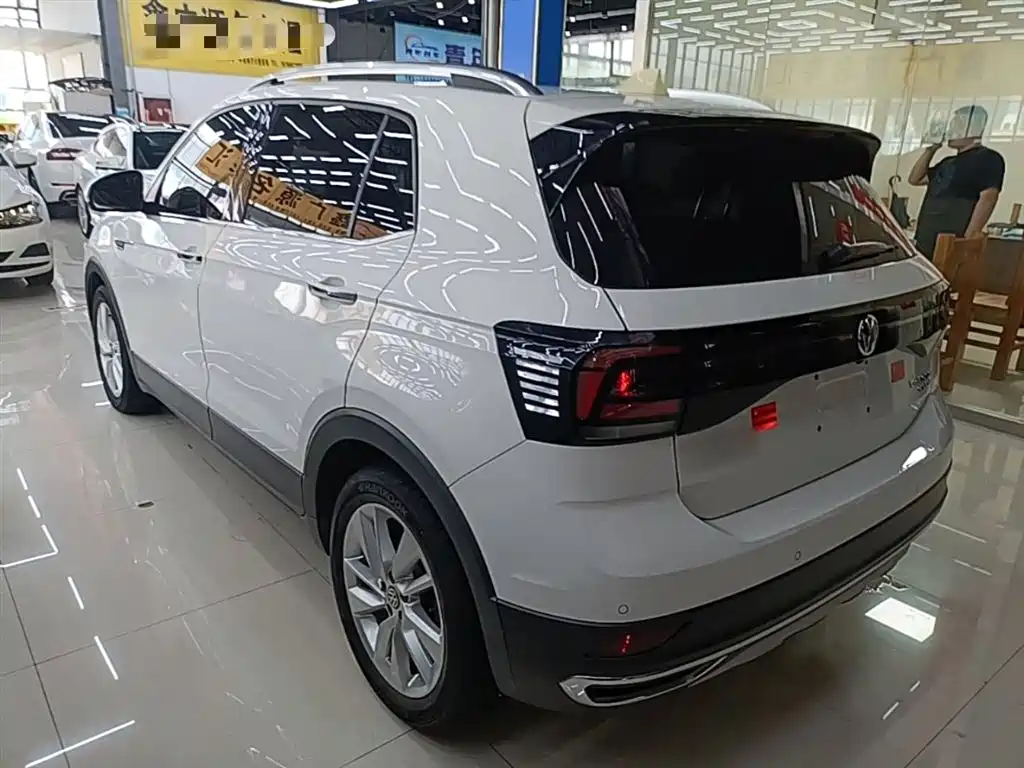 Volkswagen T-Cross 2019 280TSI DSG Comfort Edition фото 5