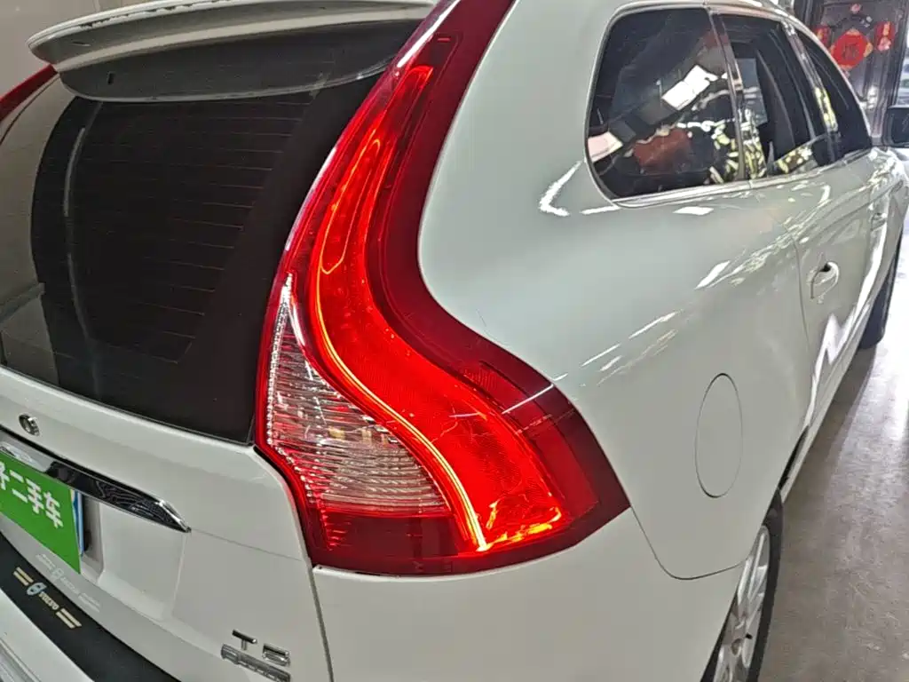 Volvo XC60 2016 2015 T5 Smart Edition