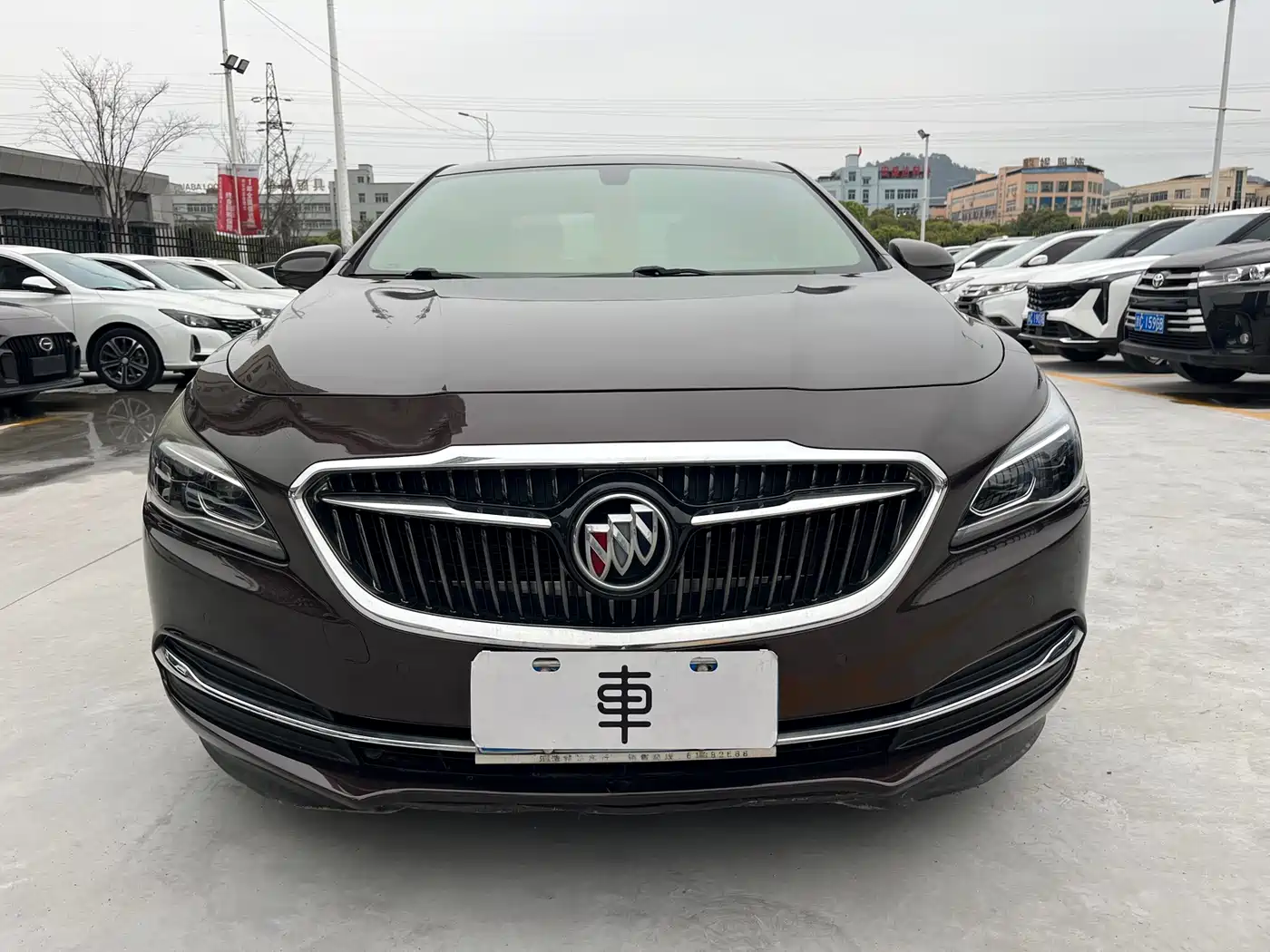 Buick LaCrosse 2018 Model 28T Elite Edition фото 2