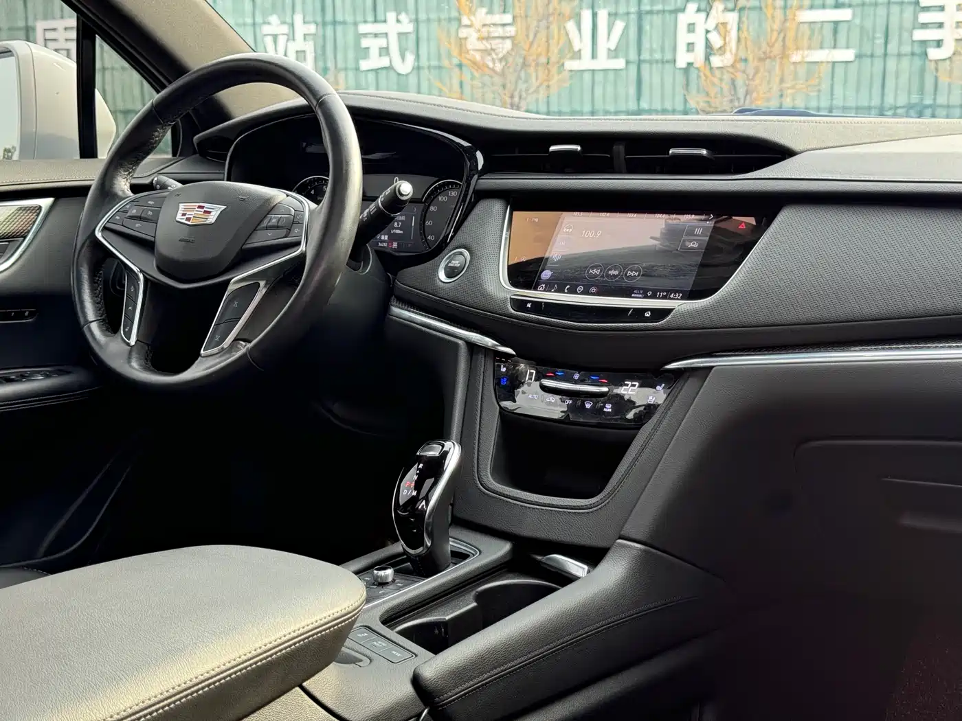 CADILLAC XT5