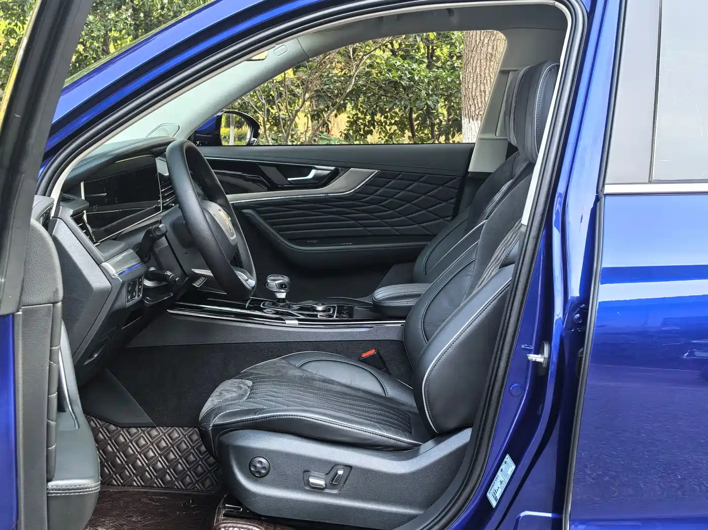 Hongqi HS5 2022 2.0T Smart Connect Premium Edition фото 12