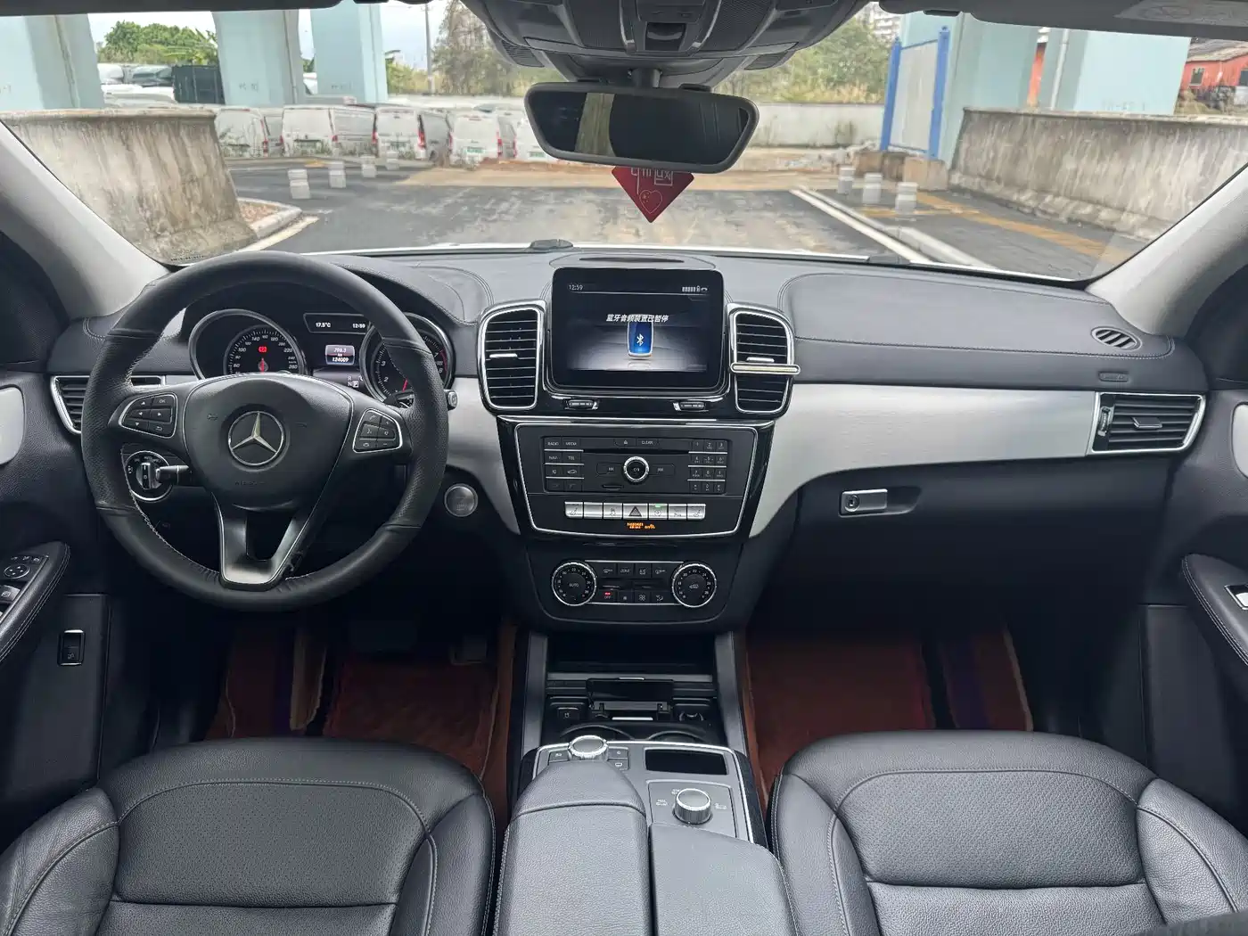 Mercedes-Benz GLE Coupe 2015 GLE 320 4MATIC Coupe SUV фото 5